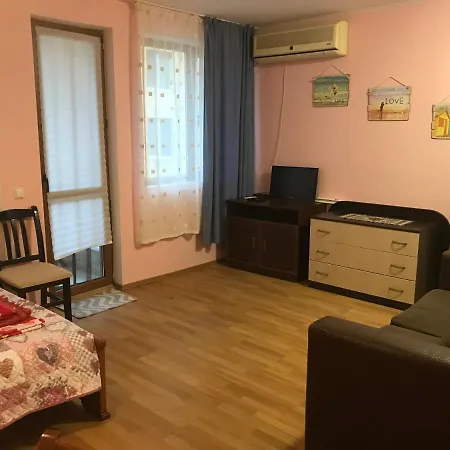 Европа 60 Apartment Pomorie
